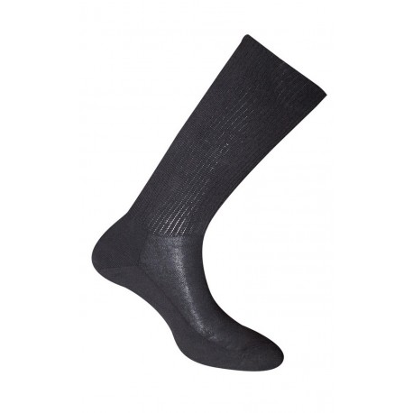 Chaussettes extensibles conçues pour les pieds forts